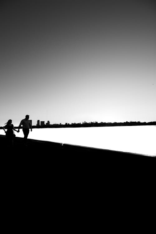 让男生主动表白套路 让男生主动表白套路